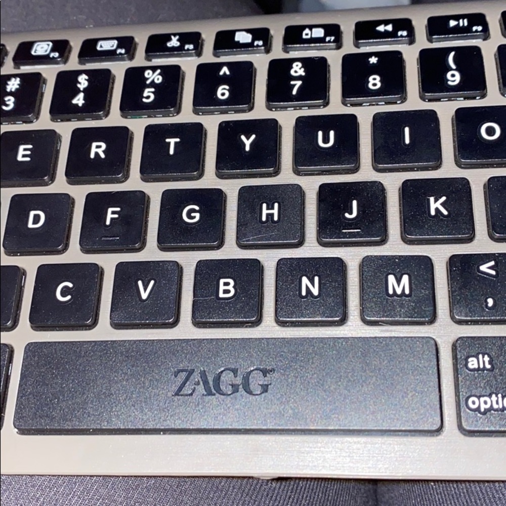 Zagg Cordless Wireless keyboard